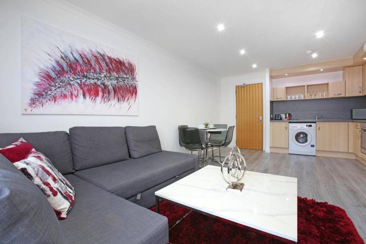 วีเคเอ็ม อพาร์ตเมนต์ Apartment กลาสโกว์ ภายนอก รูปภาพ