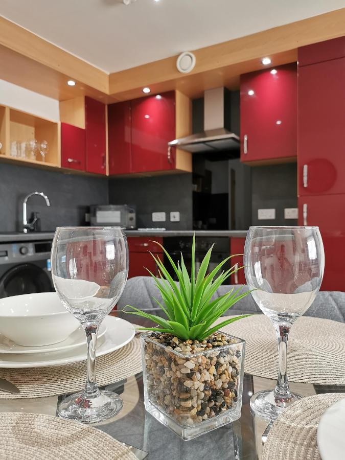 วีเคเอ็ม อพาร์ตเมนต์ Apartment กลาสโกว์ ภายนอก รูปภาพ