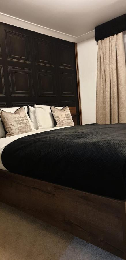 วีเคเอ็ม อพาร์ตเมนต์ Apartment กลาสโกว์ ภายนอก รูปภาพ